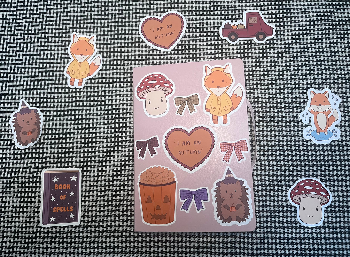 Egel met toverhoed - losse sticker